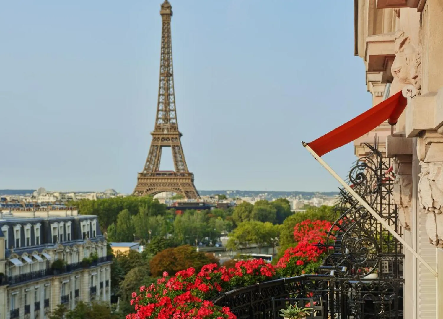 Plaza Athenee - Dorchester Collection 5*