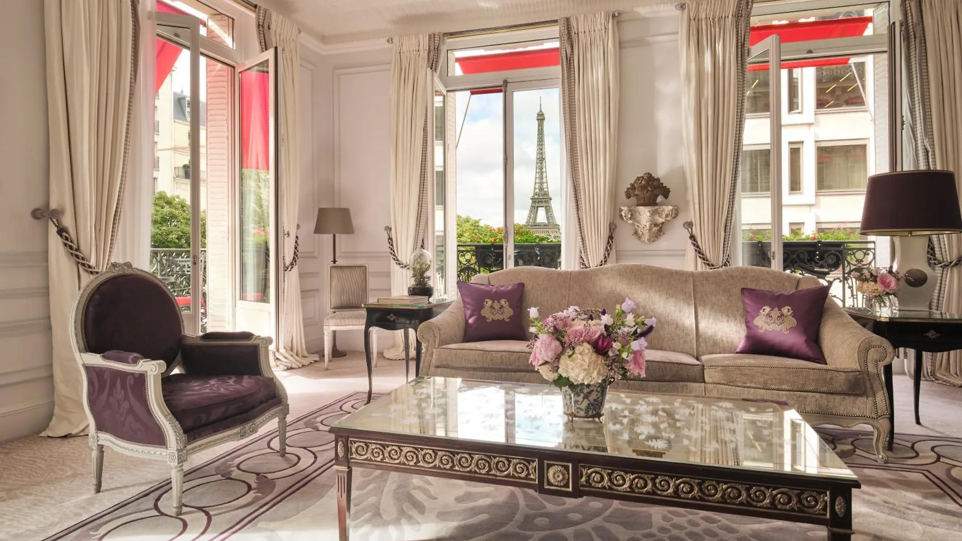 Hotel Plaza Athenee - Dorchester Collection
