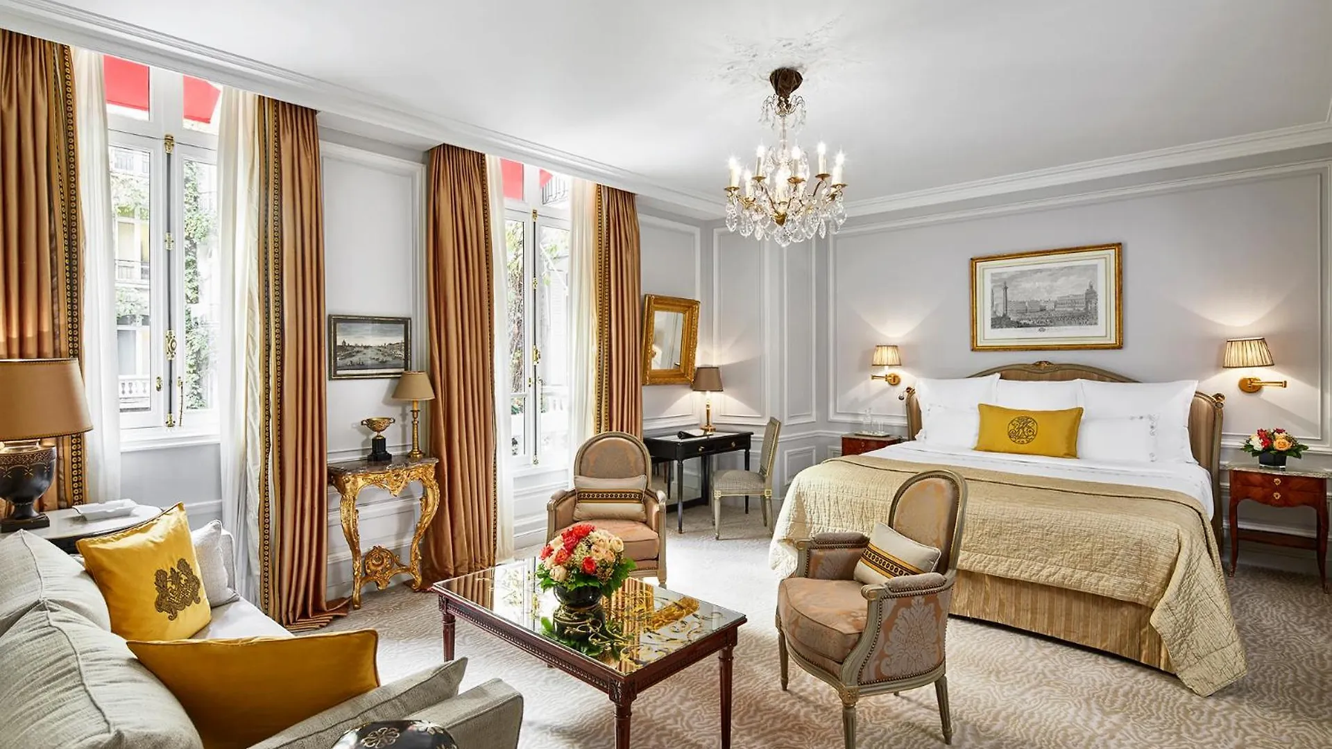 Hotel Plaza Athenee - Dorchester Collection 5*