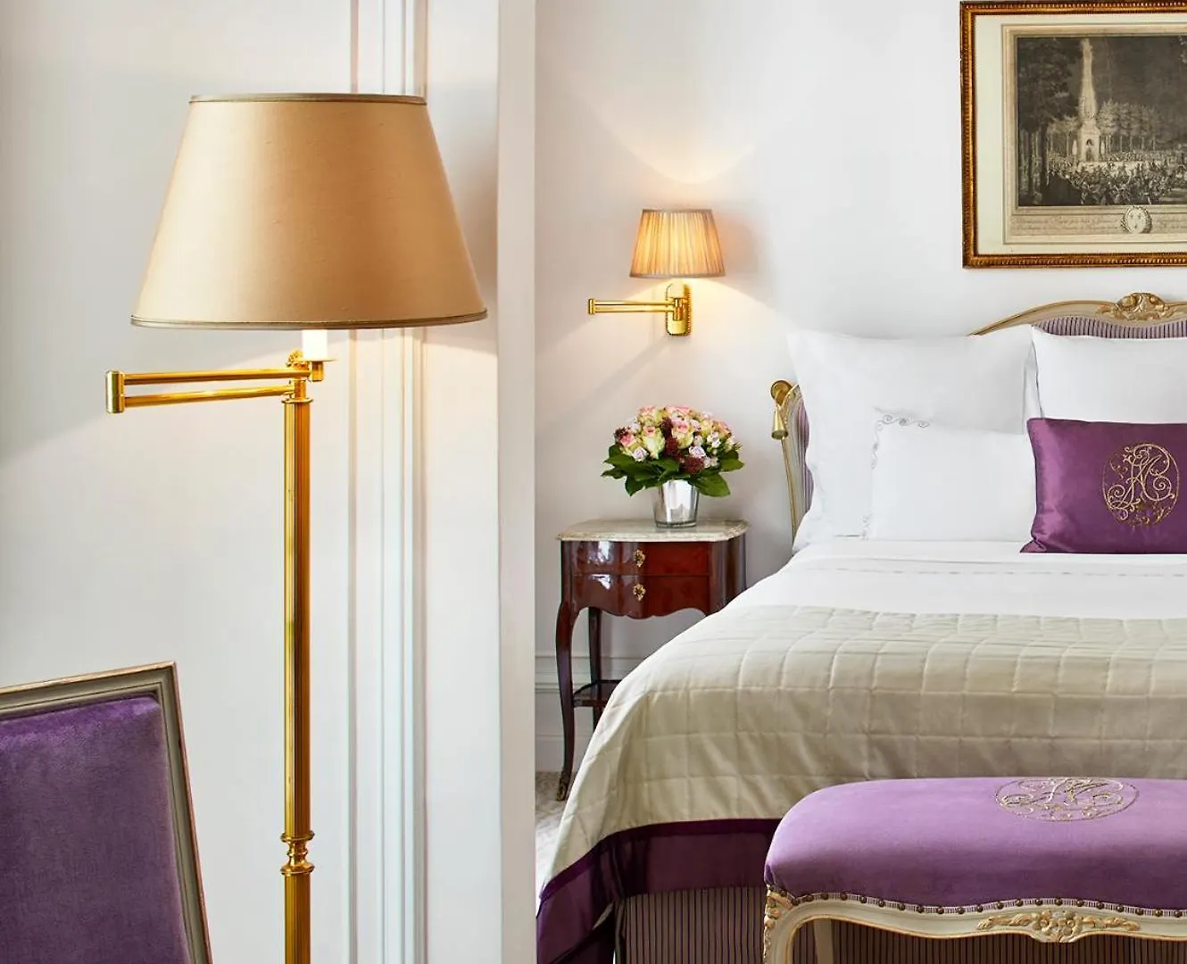 Plaza Athenee - Dorchester Collection Hotel 5*