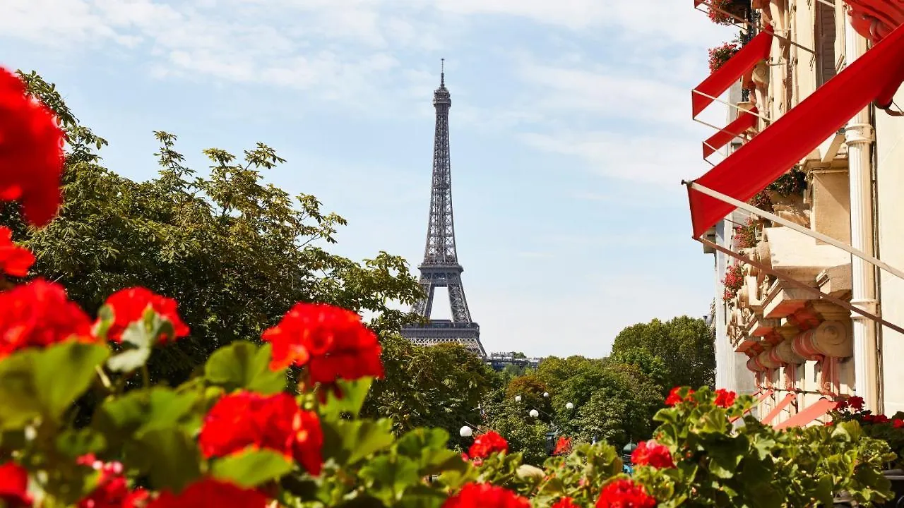 Plaza Athenee - Dorchester Collection מלון 5*