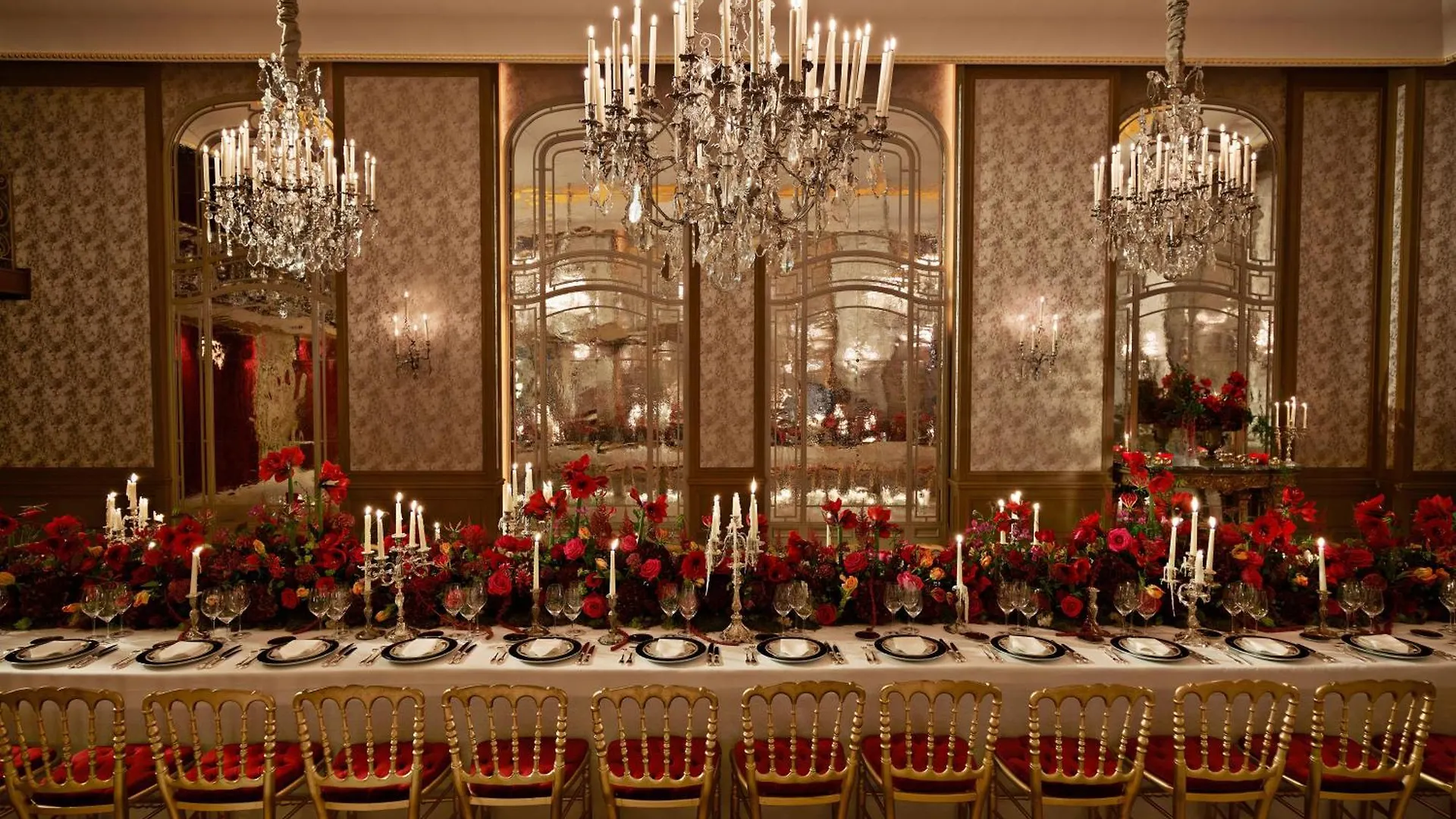 Plaza Athenee - Dorchester Collection מלון