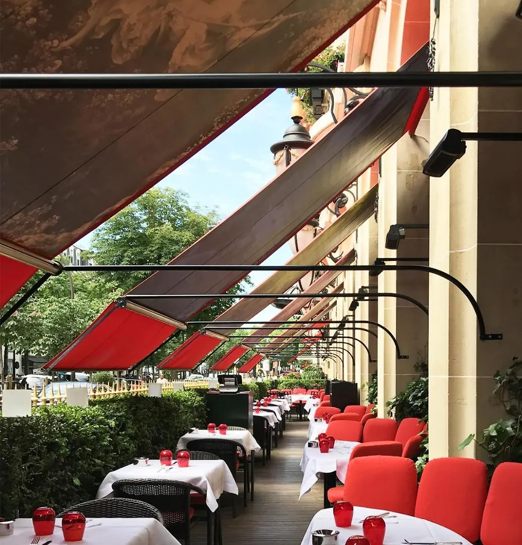 Plaza Athenee - Dorchester Collection 5*